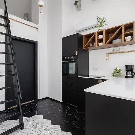 Beautiful With Air Conditioning For 2 Guests By Renters Apartment Krakow